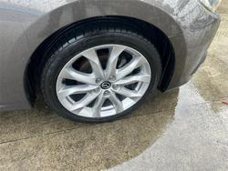 2014 MAZDA
MAZDA3 SP25