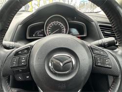 2014 MAZDA
MAZDA3 SP25