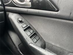 2014 MAZDA
MAZDA3 SP25