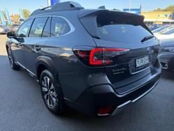 2023 Subaru
Outback AWD Touring