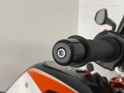 2014 KTM 690 Duke R Duke White