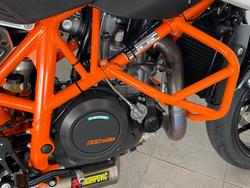 2014 KTM 690 Duke R Duke White