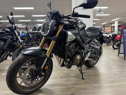 2025 Honda CB650R E-Clutch CB Black