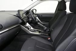 2024 Mitsubishi
Eclipse Cross ES