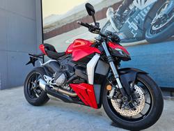 2024 DUCATI STREETFIGHTER V2 Red