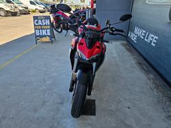2024 DUCATI STREETFIGHTER V2 Red