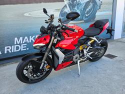 2024 DUCATI STREETFIGHTER V2 Red