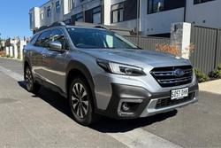 2025 Subaru Outback AWD Touring XT