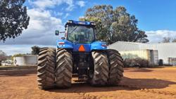 2013 New Holland T8.360