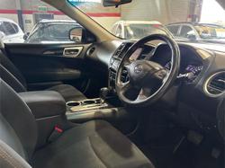 2013 Nissan
Pathfinder ST