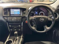 2013 Nissan
Pathfinder ST