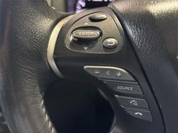 2013 Nissan
Pathfinder ST