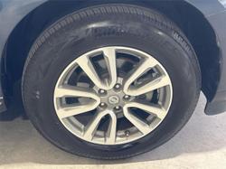 2013 Nissan
Pathfinder ST
