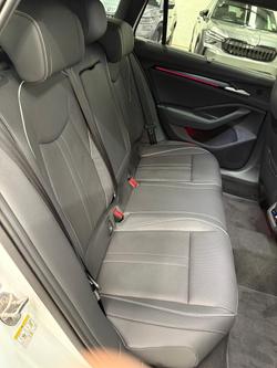 2025 SKODA Superb 195TSI Sportline