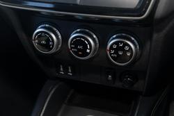 2022 Mitsubishi
ASX ES