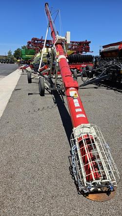 2025 Farm King 1061 Red