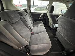 2017 Toyota
                Landcruiser Prado GX