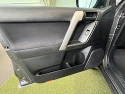 2017 Toyota
                Landcruiser Prado GX