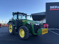 2023 John Deere 8R 370 Green