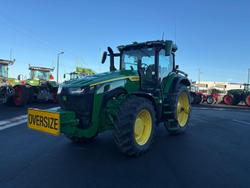 2023 John Deere 8R 370 Green