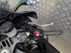 2025 Yamaha YZF-R1 BLACK