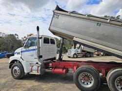 2004 Sterling 7500 White