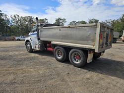 2004 Sterling 7500 White