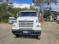 2004 Sterling 7500 White