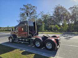 2007 Kenworth T400 Series T404