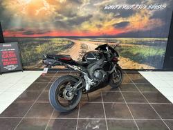 Honda CBR1000RR (fireblade)