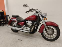 2005 Honda VT750C SHADOW Red