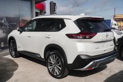 2025 Nissan
X-TRAIL Ti-L e-POWER