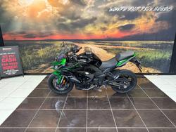 2023 Kawasaki NINJA 1000SX GREEN