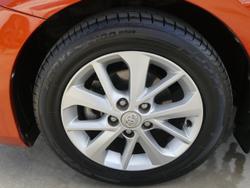 2013 Toyota
Corolla Ascent Sport