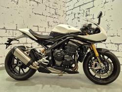 2022 Triumph Speed Triple 1200 RR Speed Triple White