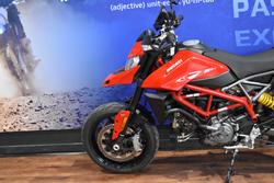 2020 Ducati HYPERMOTARD 950 (RED) Red