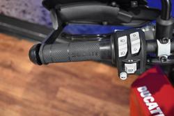 2020 Ducati HYPERMOTARD 950 (RED) Red