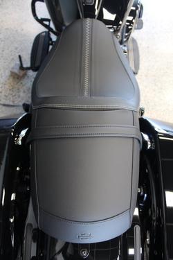 2025 Harley-davidson FLHX STREET GLIDE (117) 1