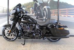 2025 Harley-davidson FLHX STREET GLIDE (117) 1