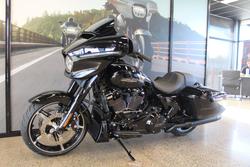 2025 Harley-davidson FLHX STREET GLIDE (117) 1