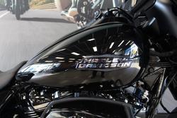 2025 Harley-davidson FLHX STREET GLIDE (117) 1