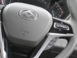 2023 LDV
D90 Executive