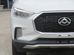 2023 LDV
D90 Executive