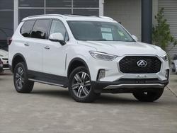 2023 LDV
D90 Executive