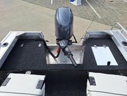 2025 QUINTREX 420 Renegade TS