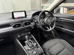 2022 Mazda
CX-5 Maxx Sport