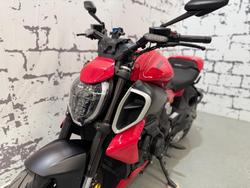 2024 Ducati Diavel V4 Diavel Red