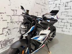 2025 BMW M 1000 R M 1000