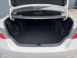 2015 Toyota Aurion AT-X GSV50R Diamond White