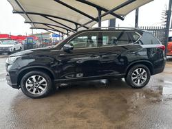 2025 KGM Rexton ELX Y461 MY26 4X4 Dual Range Space Black
